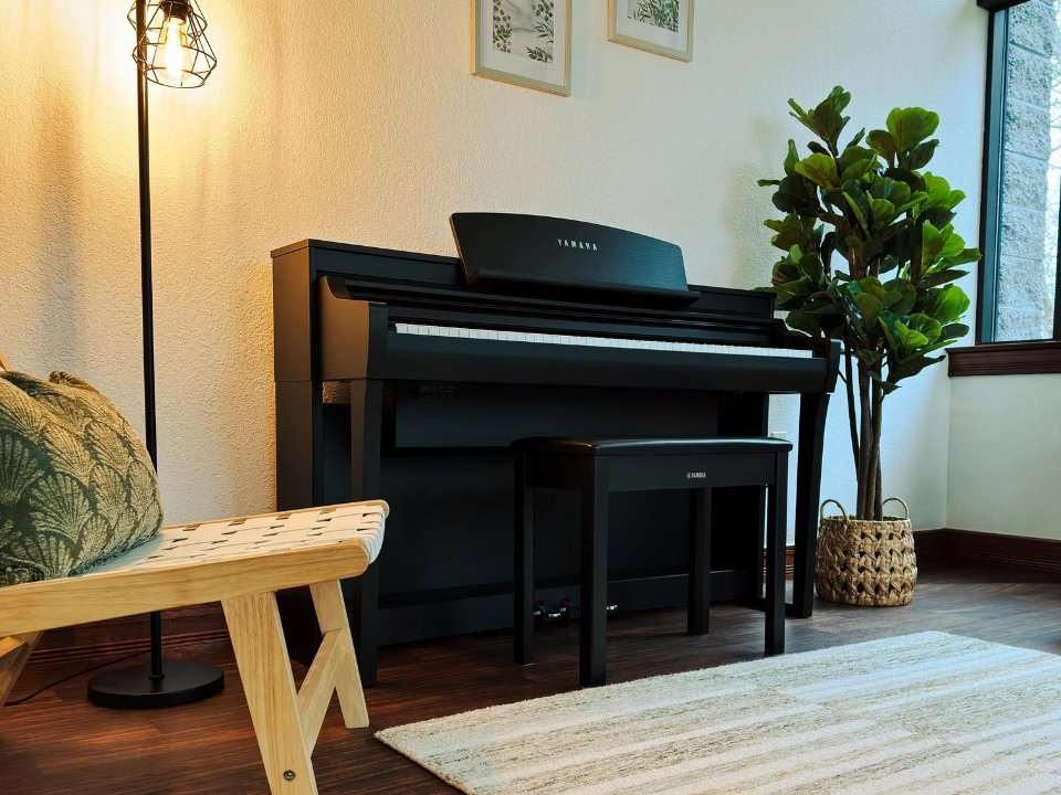 YAMAHA CSP-275 B - Góc nhìn thực tế 6